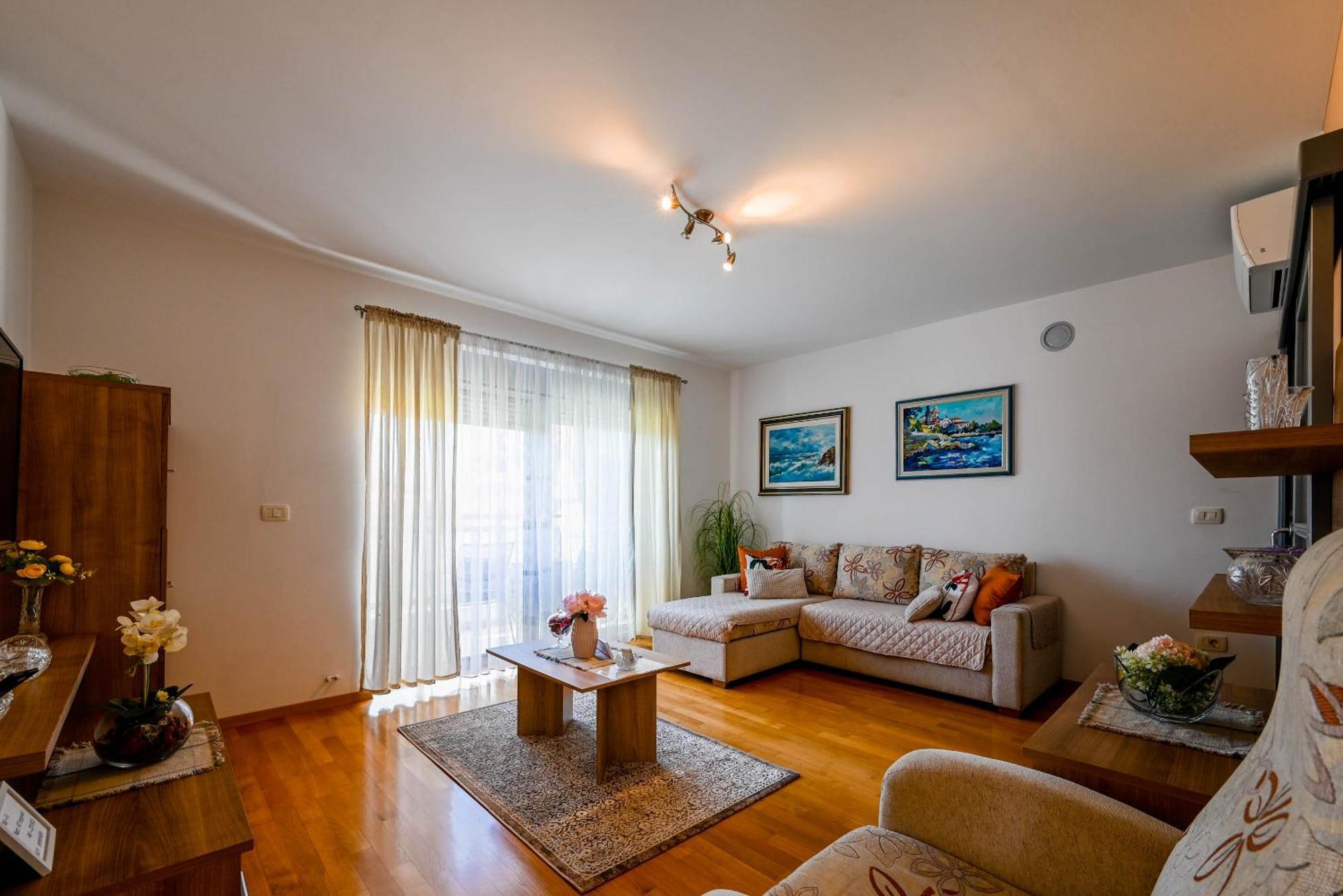 Apartment Emma 罗维尼 外观 照片